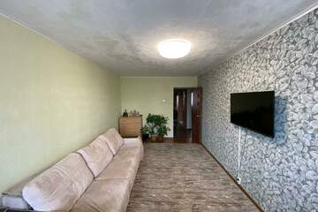 2-к квартира, 47,6 м², 1/5 эт.